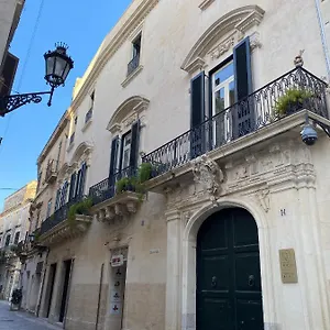 Palazzo Rollo Italia